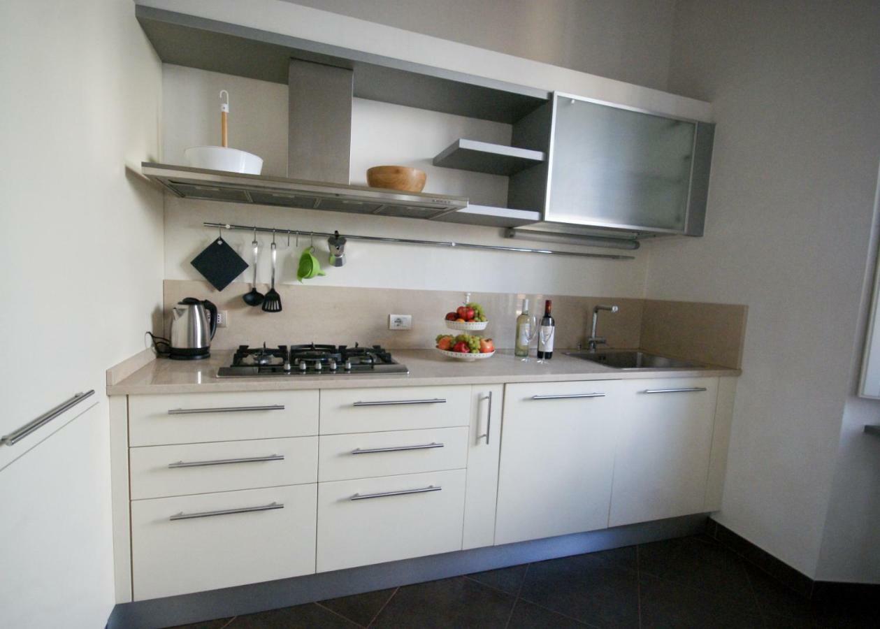 Tabacchi Luxury Apartment In Lucca Historical Center Near Toll Parking Exterior photo