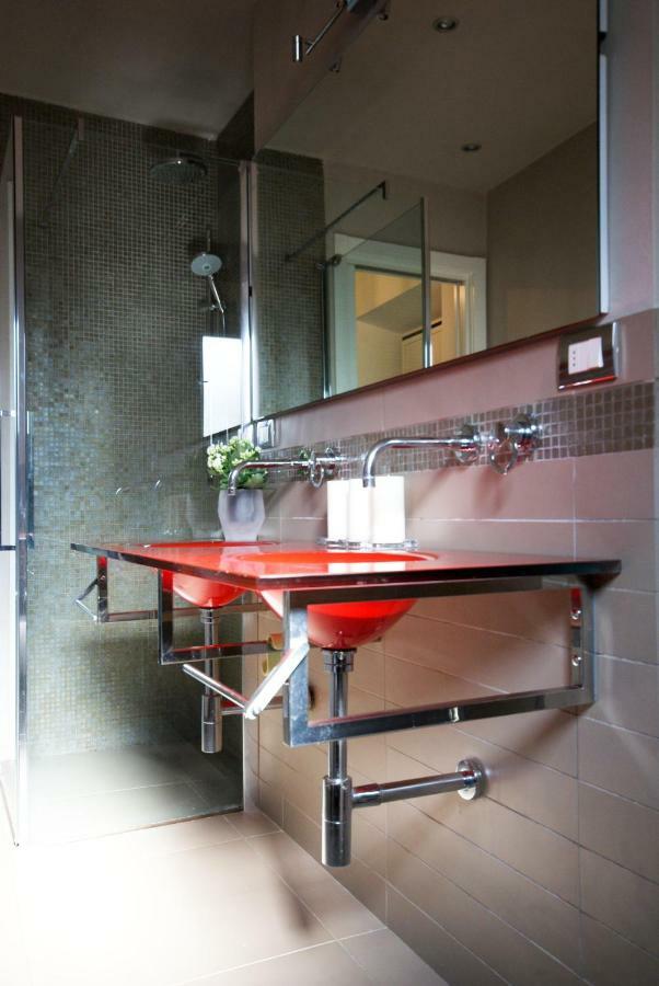 Tabacchi Luxury Apartment In Lucca Historical Center Near Toll Parking Exterior photo